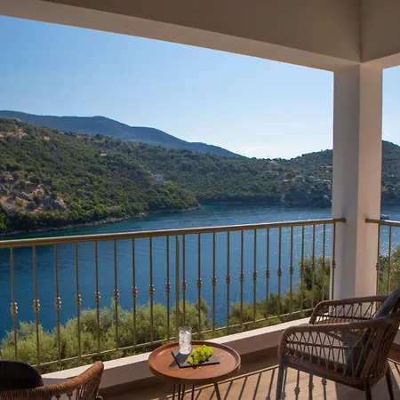 Villa Oliva -seaside Charm With Village At Your Doorstep Sývota